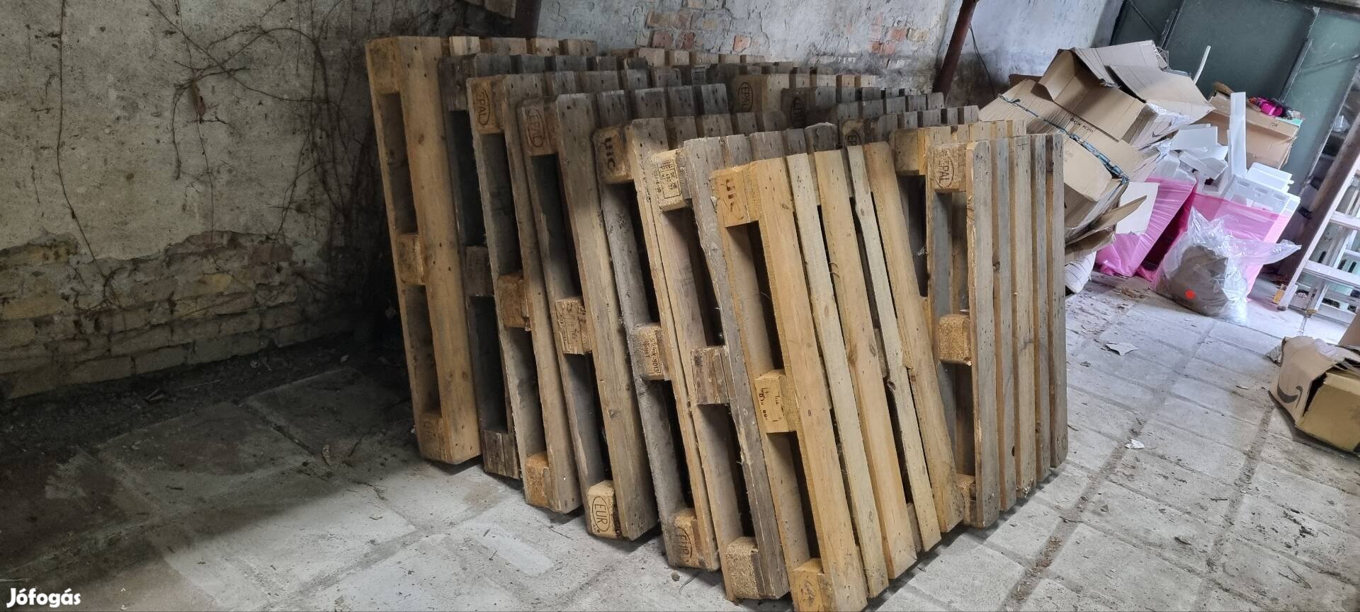 Raklap EUR 16db egyben