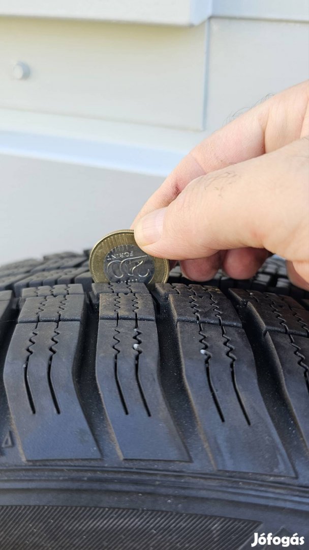 Skoda & Passat Hankook Vinter Evo 2 téli gumi 17"alufelnin