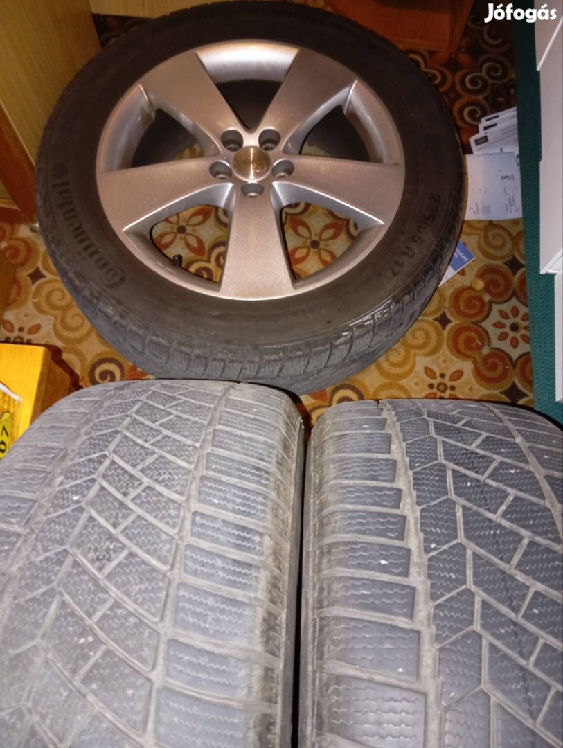 Subaru felni gumival 4db 225/55 R17 teli