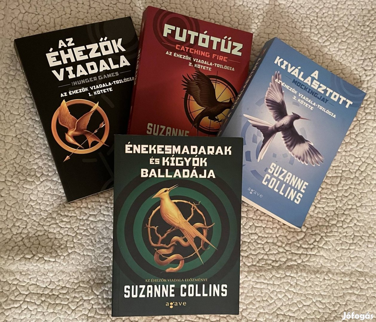 Suzanne Collins: Az éhezők viadala 1-4.