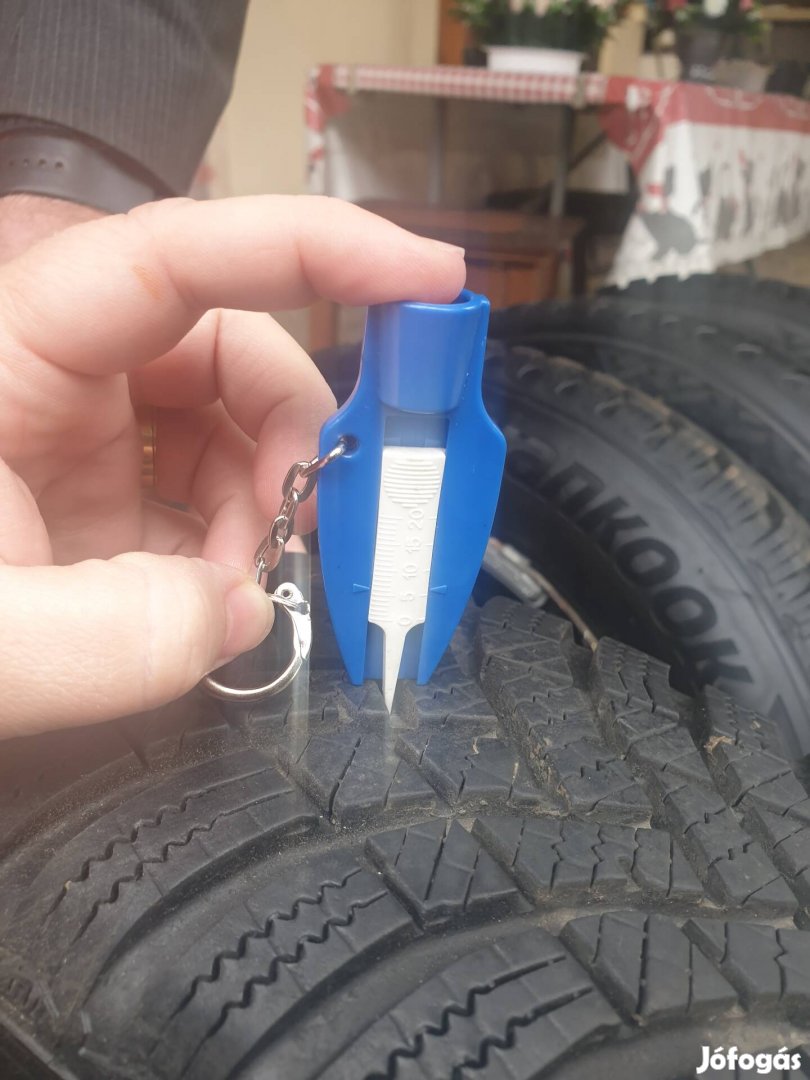 Suzuki Ignis acélfelni+téli gumi