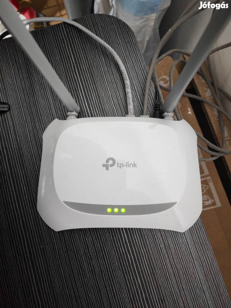 TP Link WR84ON WiFi router. 300mb/s