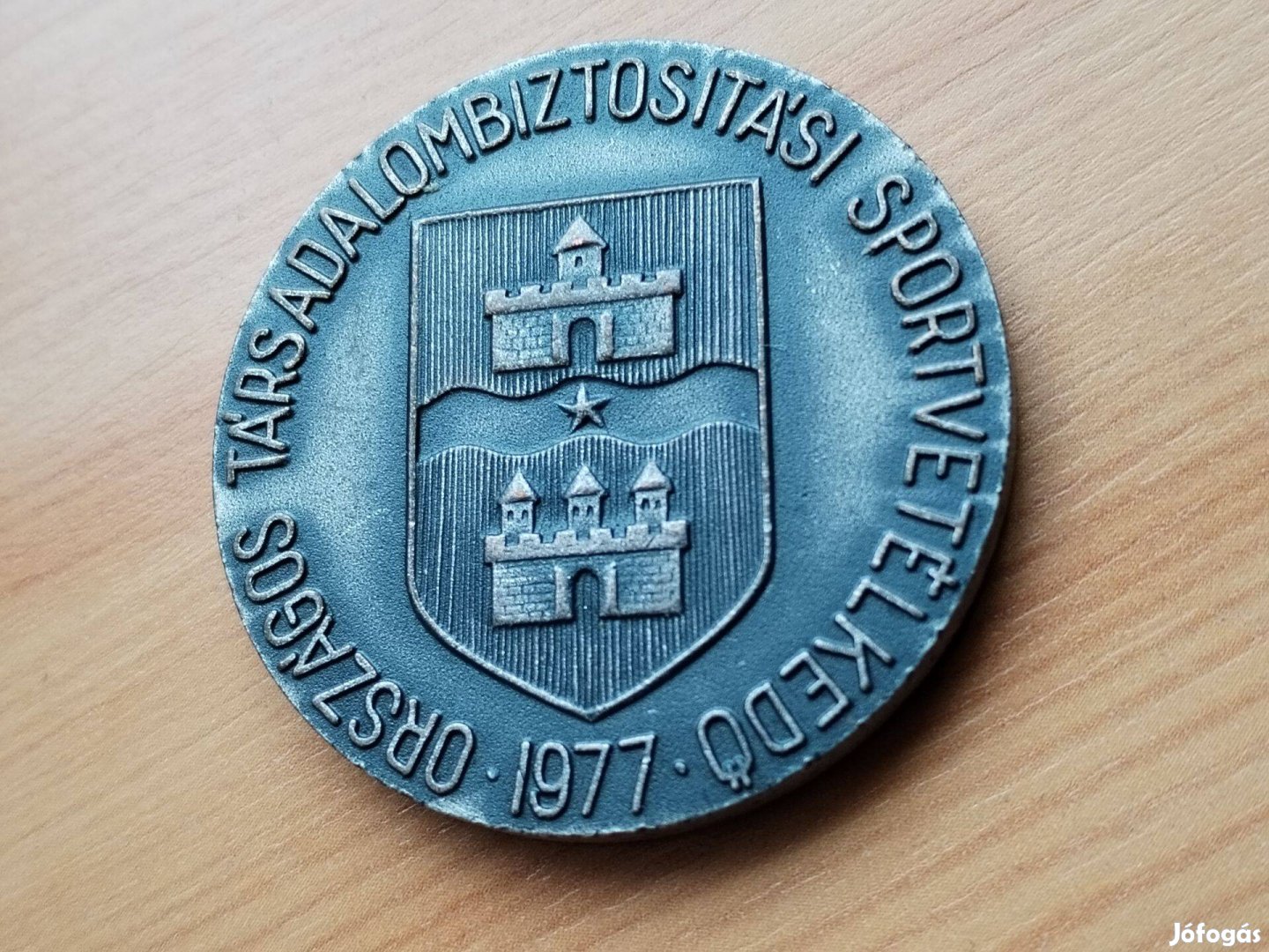 Társadalom Bisztosítási Sportvetélkedő 1977-es emlékérem