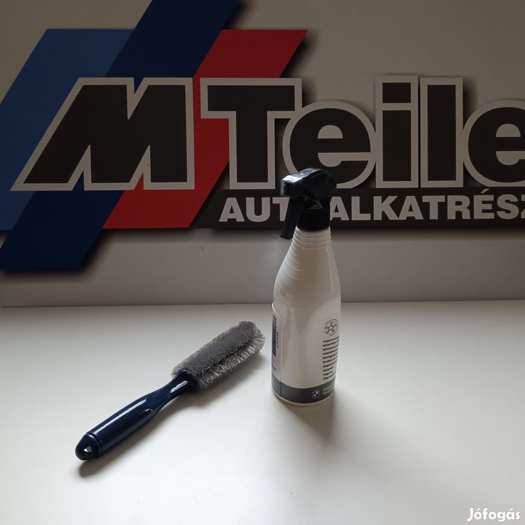 ÚJ EREDETI BMW Keréktisztító szett
