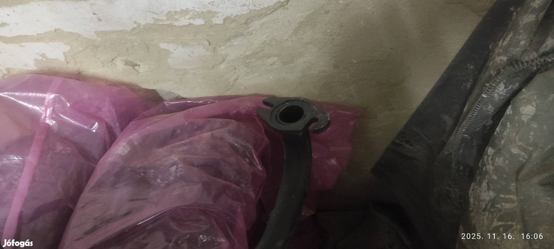 Új Powerforce kipufogó eladó!