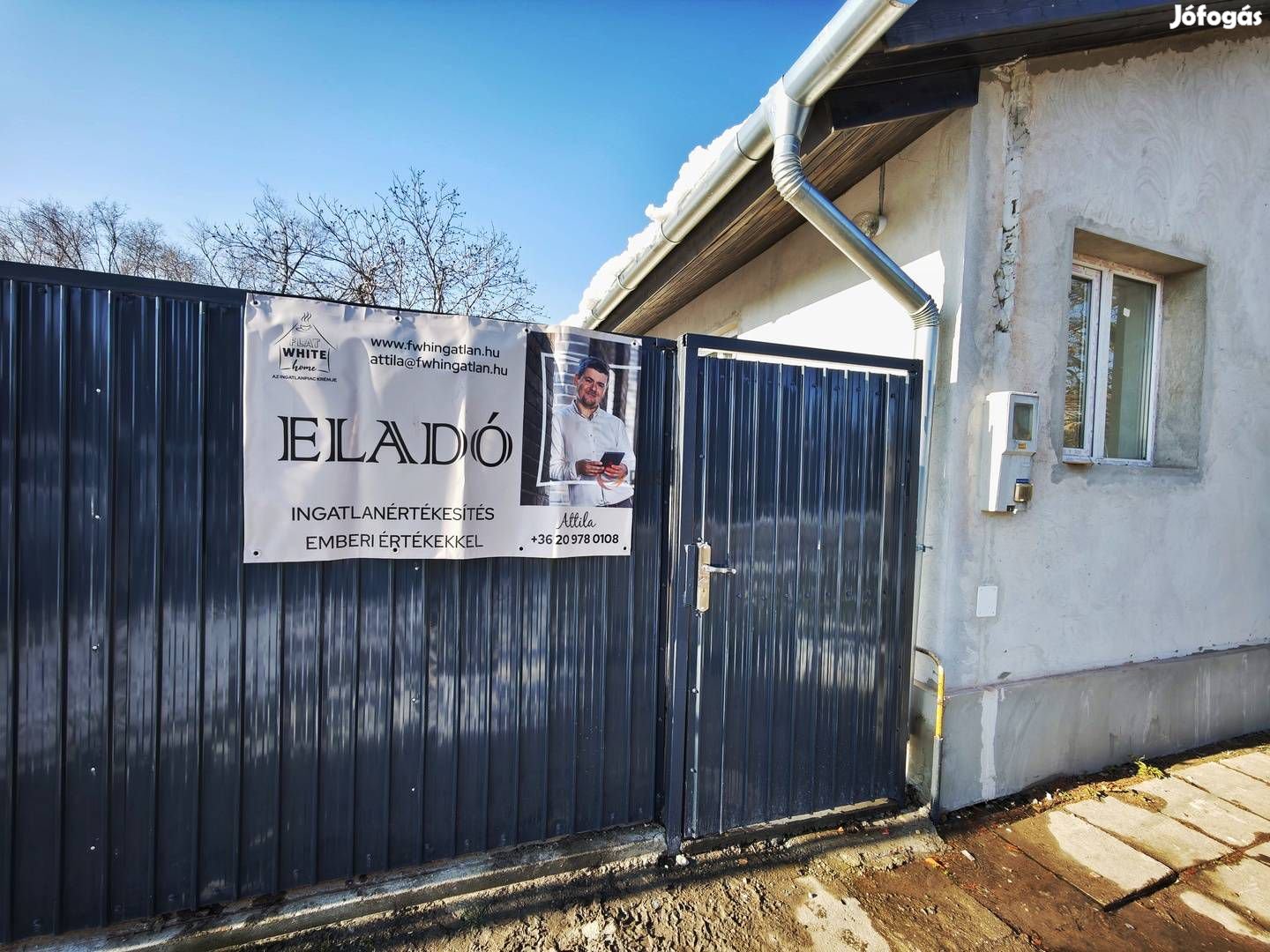 Eladó, teljesen felújított családi ház Kübekházán!