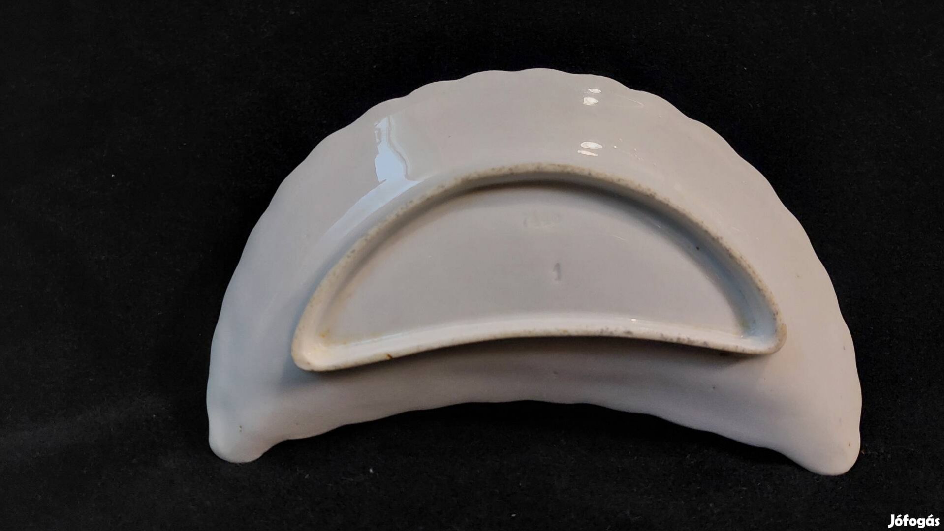 " Kérem A Csontot" antik porcelán tál