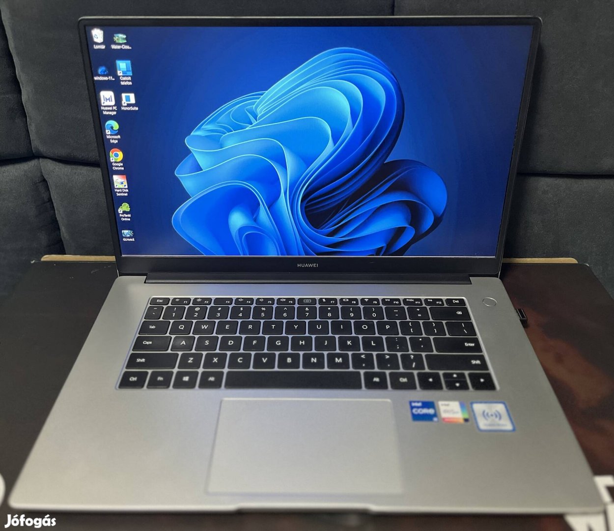 | Ujszeru Huawei Matebook | i5|11.Gen | 16GB | 512GB M.2 |