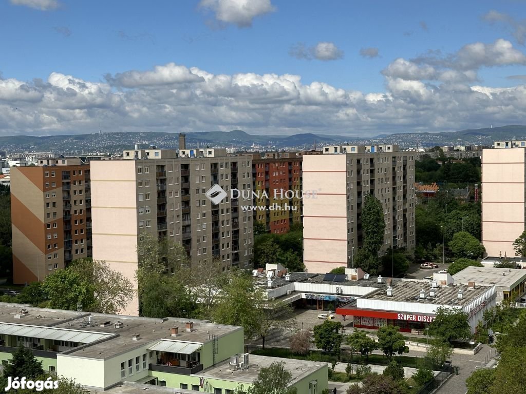 ***FELÚJÍTANDÓ panorámás lakás ÚJHEGYEN!***