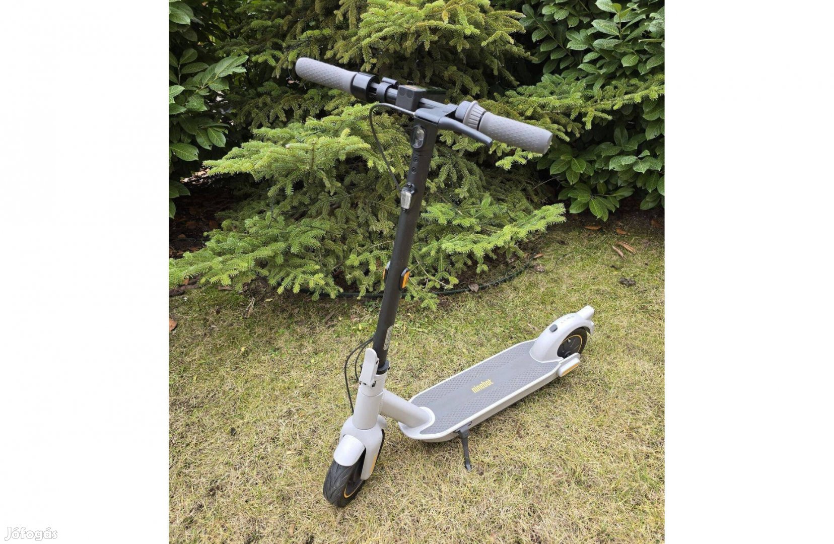 !!! ninebot Max G30LE II Gyári, új állapot 3,7km !!!