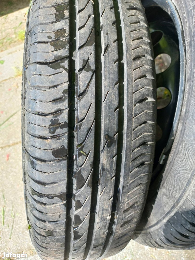 Ĺemezfelni 5J 4x100, agyméret 54,1 mm, 155/65 R14 gumival e