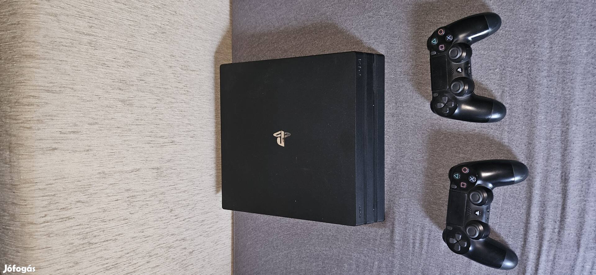 gamer csomag PS4 Pro 1TB+ Psvr 1, 2-2 controller, játékok