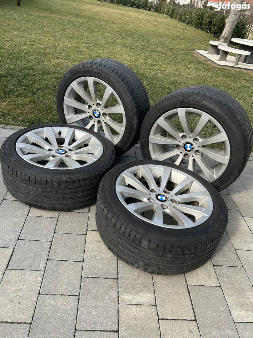 gyári BMW alufelni 17" nyári gumival