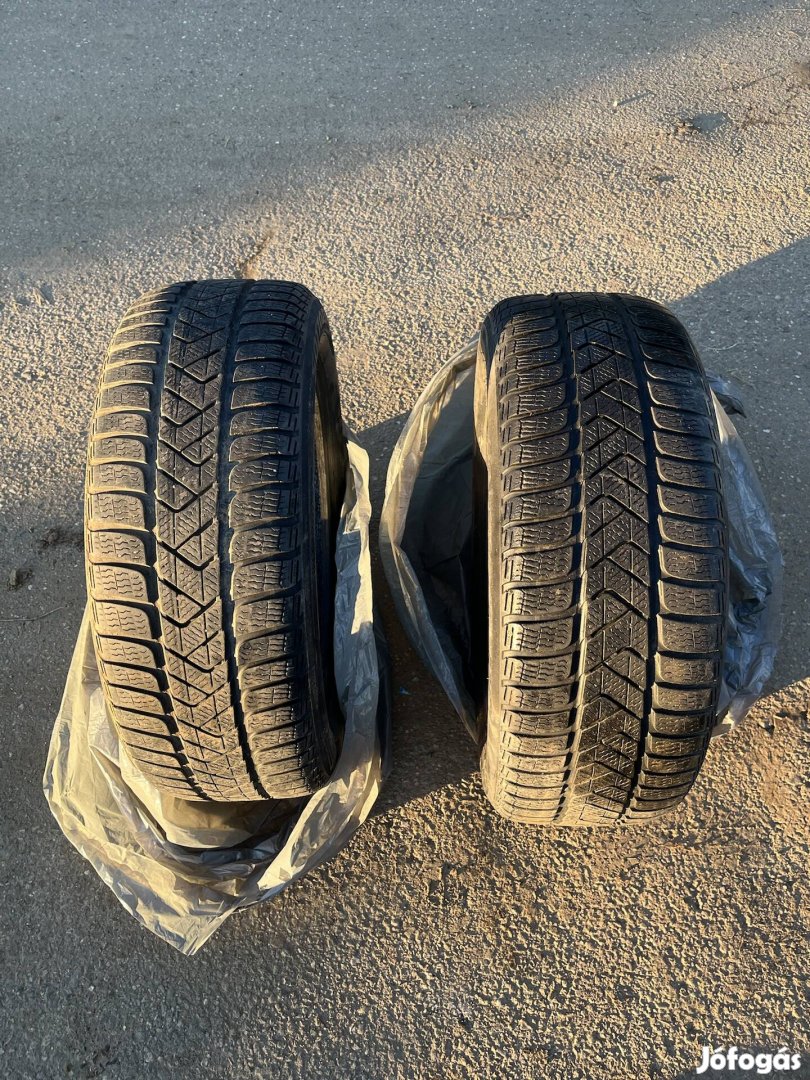 téli gumi pirelli 215/55 R17 