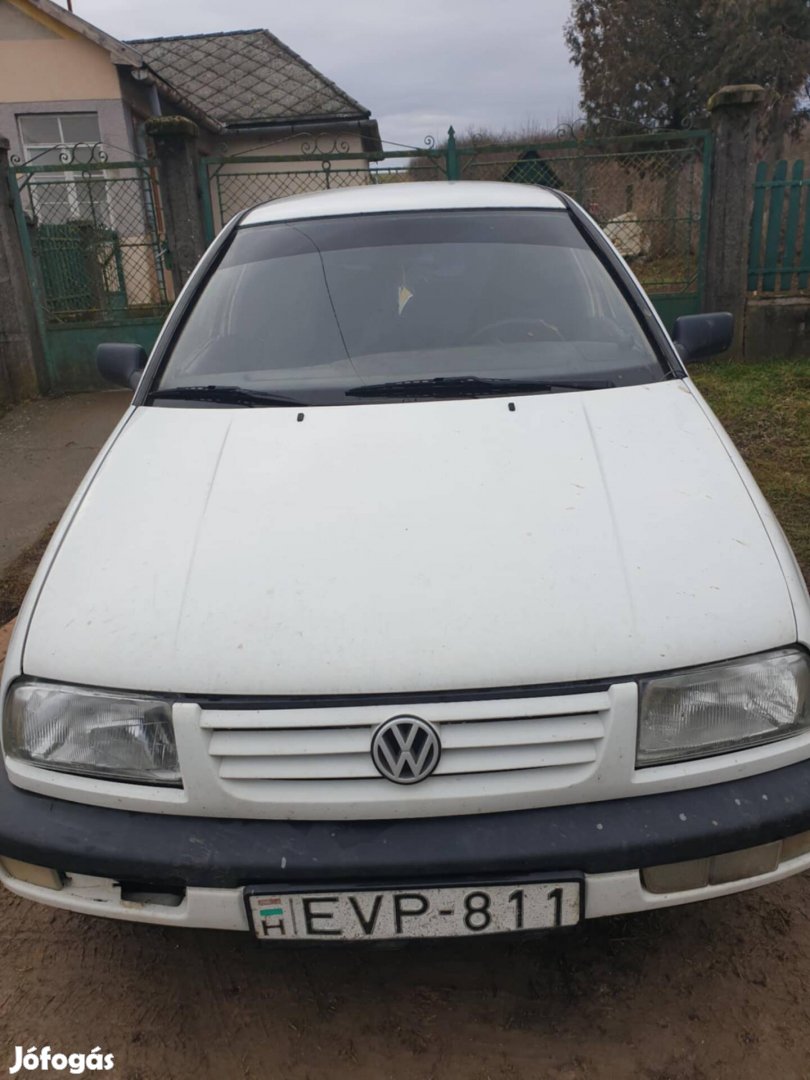 wolsvagen vento 1.9 TDI alkatrésznek!