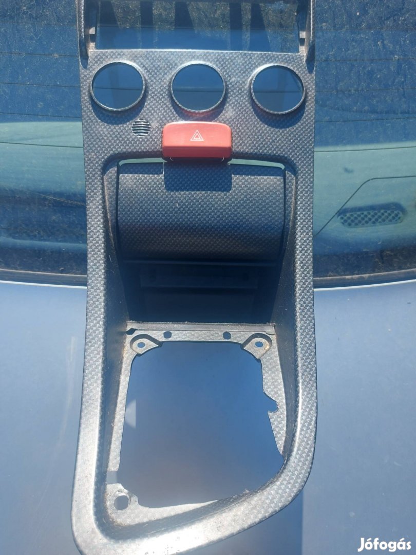 alfa 156 1.9jtd 105le alkatrész eladó