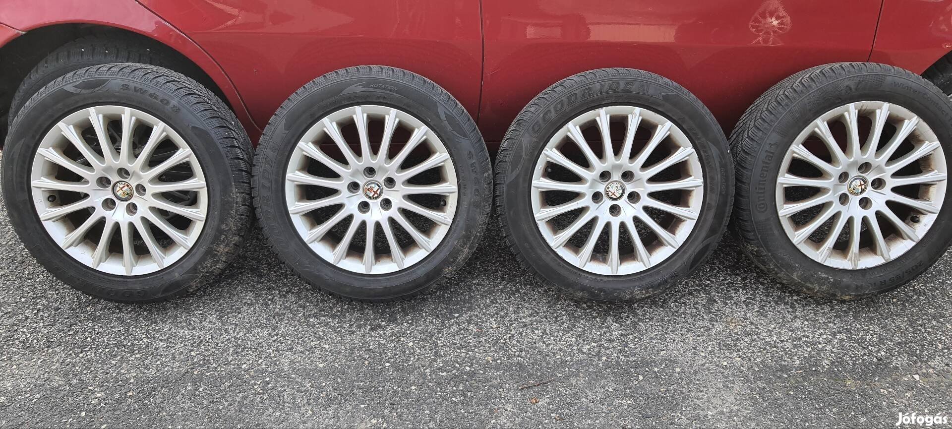 alfa 5x98 R16 alufelni 205/55 R16 téli gumi