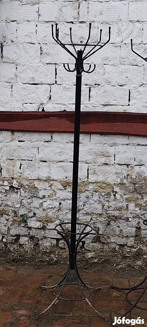 álló ruha fogas ruha tarto