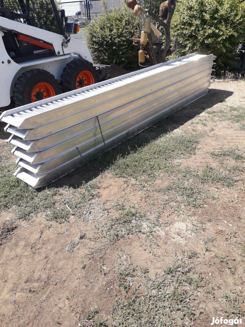 aluminium rámpa 4méter hosszu.új! bobcat,yanmar,jcb...eladó