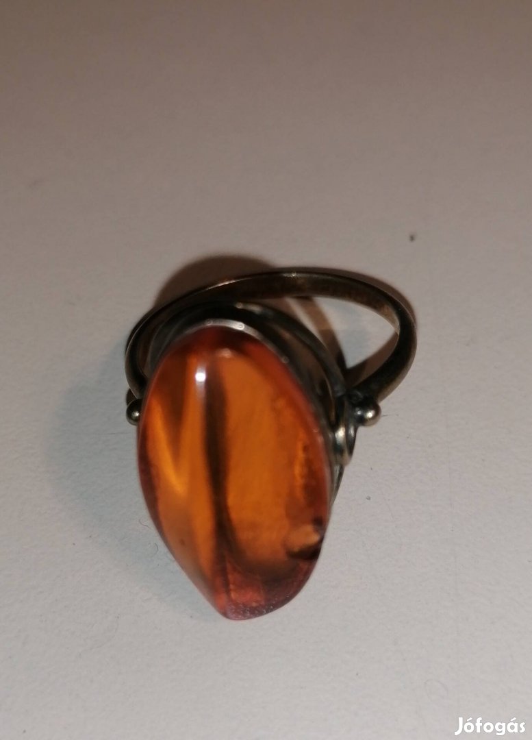 antik borostyán köves aranyozott ezüst gyűrű