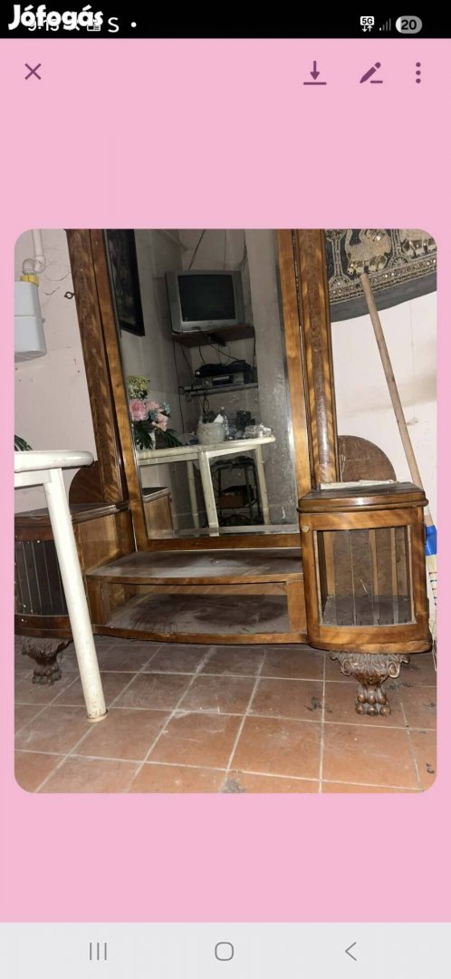 antik fésülködőasztal