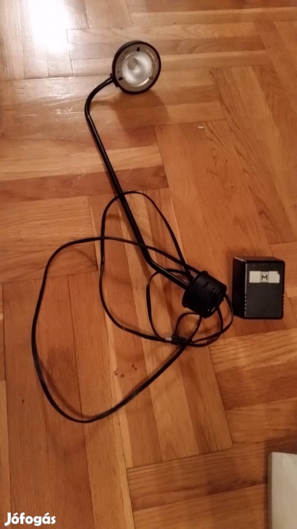 asztalba süllyeszthető halogén lámpa