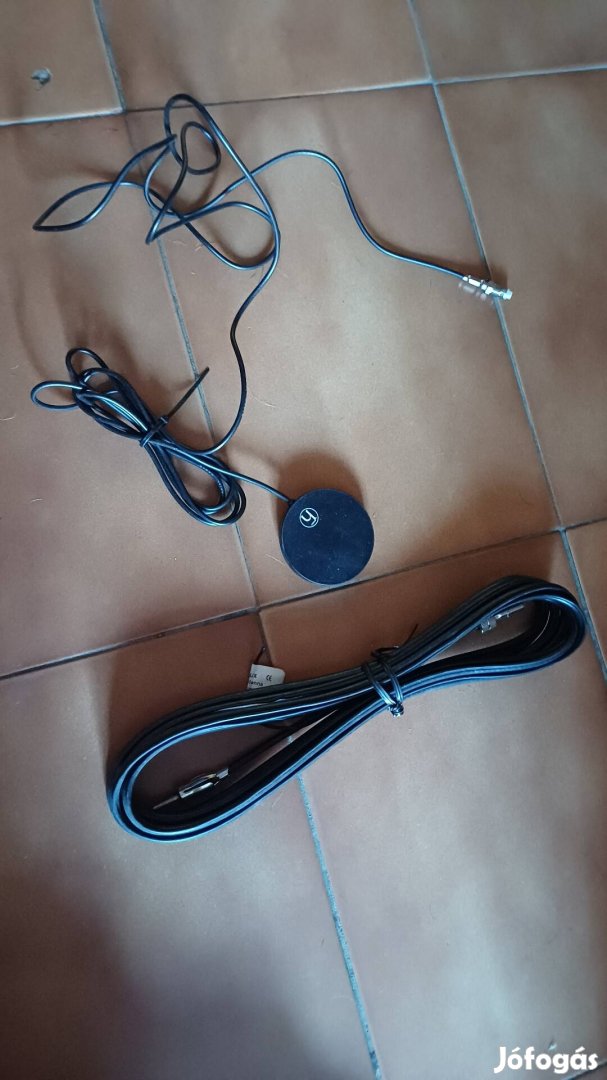 autó antenna és kb.5m vezeték 