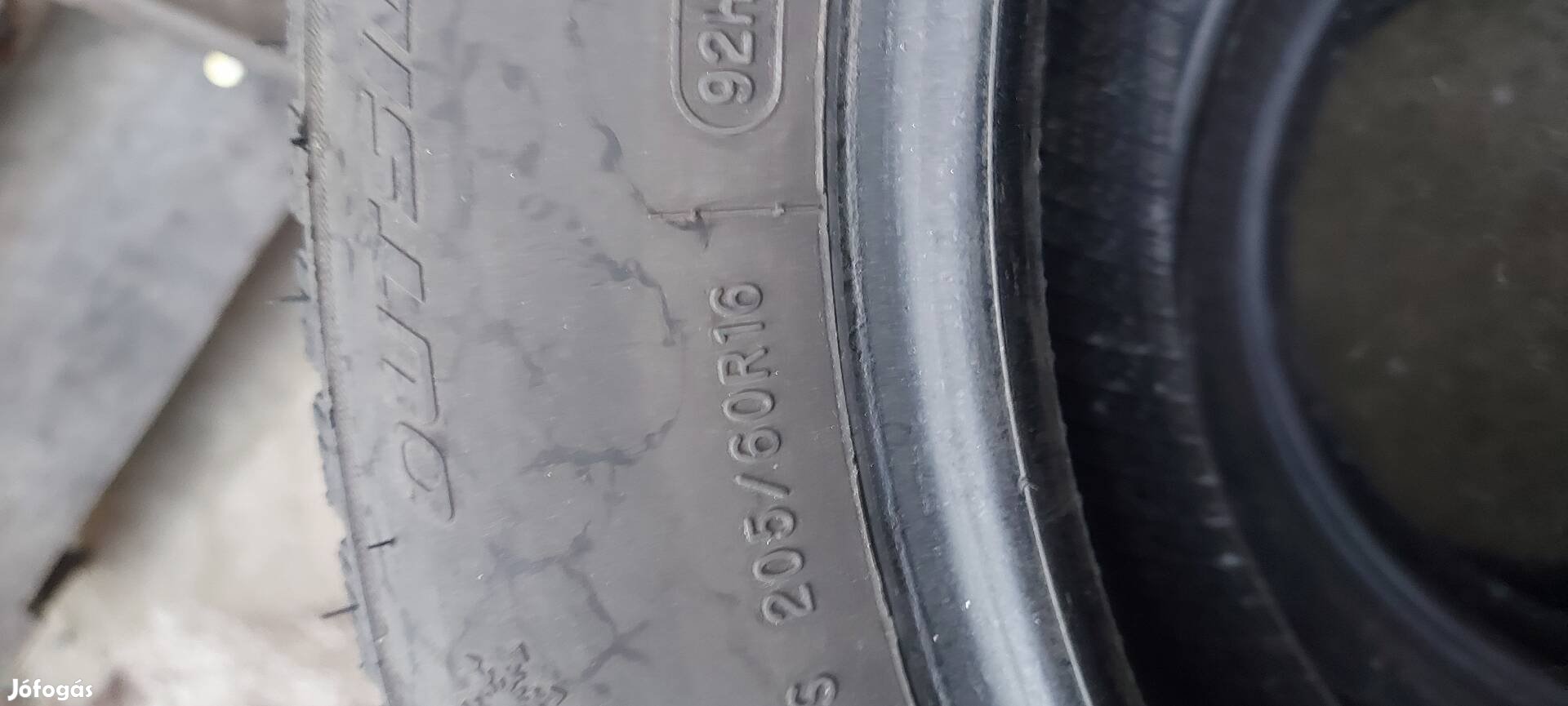autogumi jó állapotú
