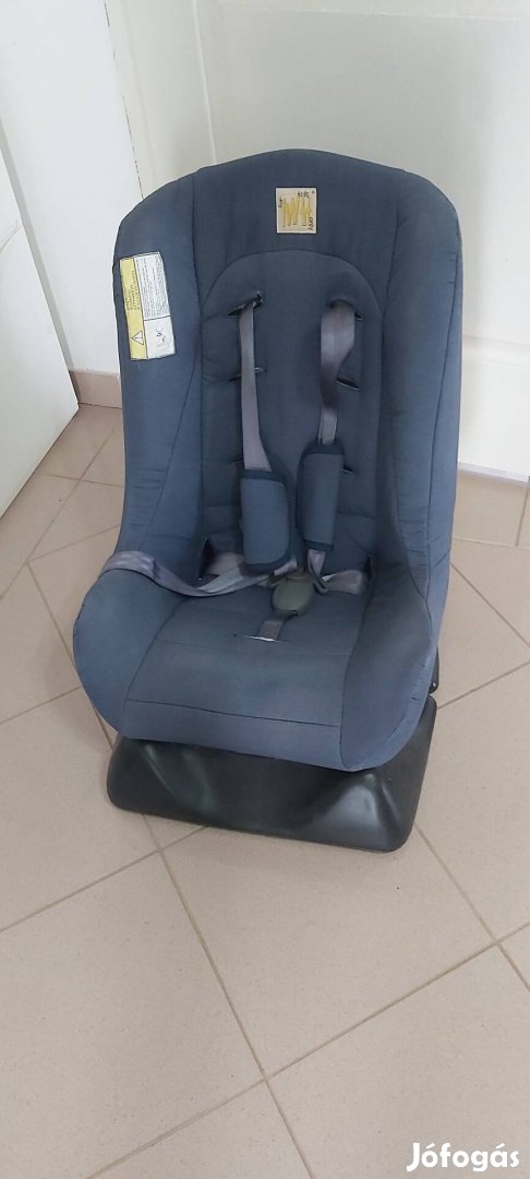 autos gyerekülés 9- 18 kg használható