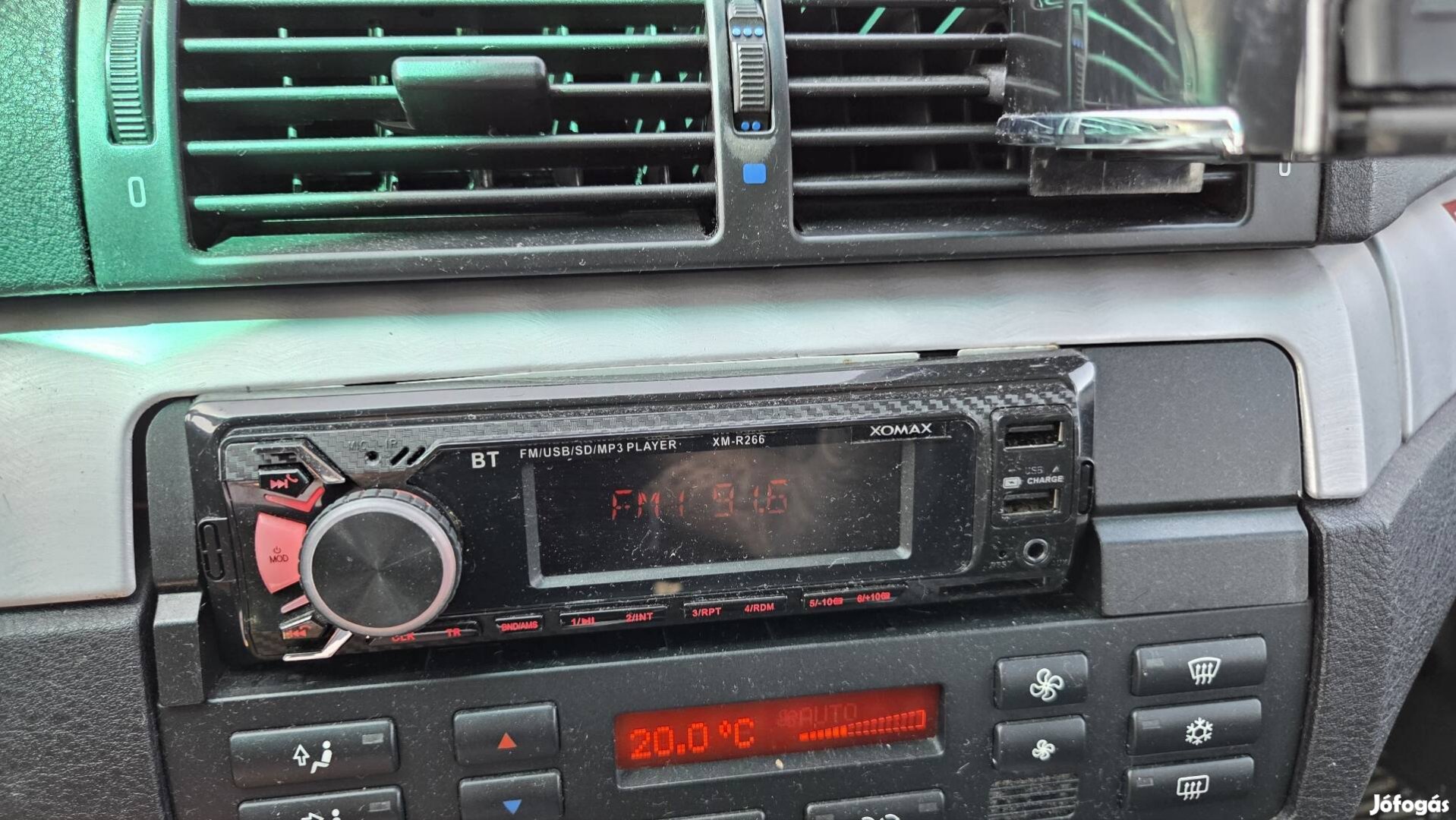 autos usb radio
