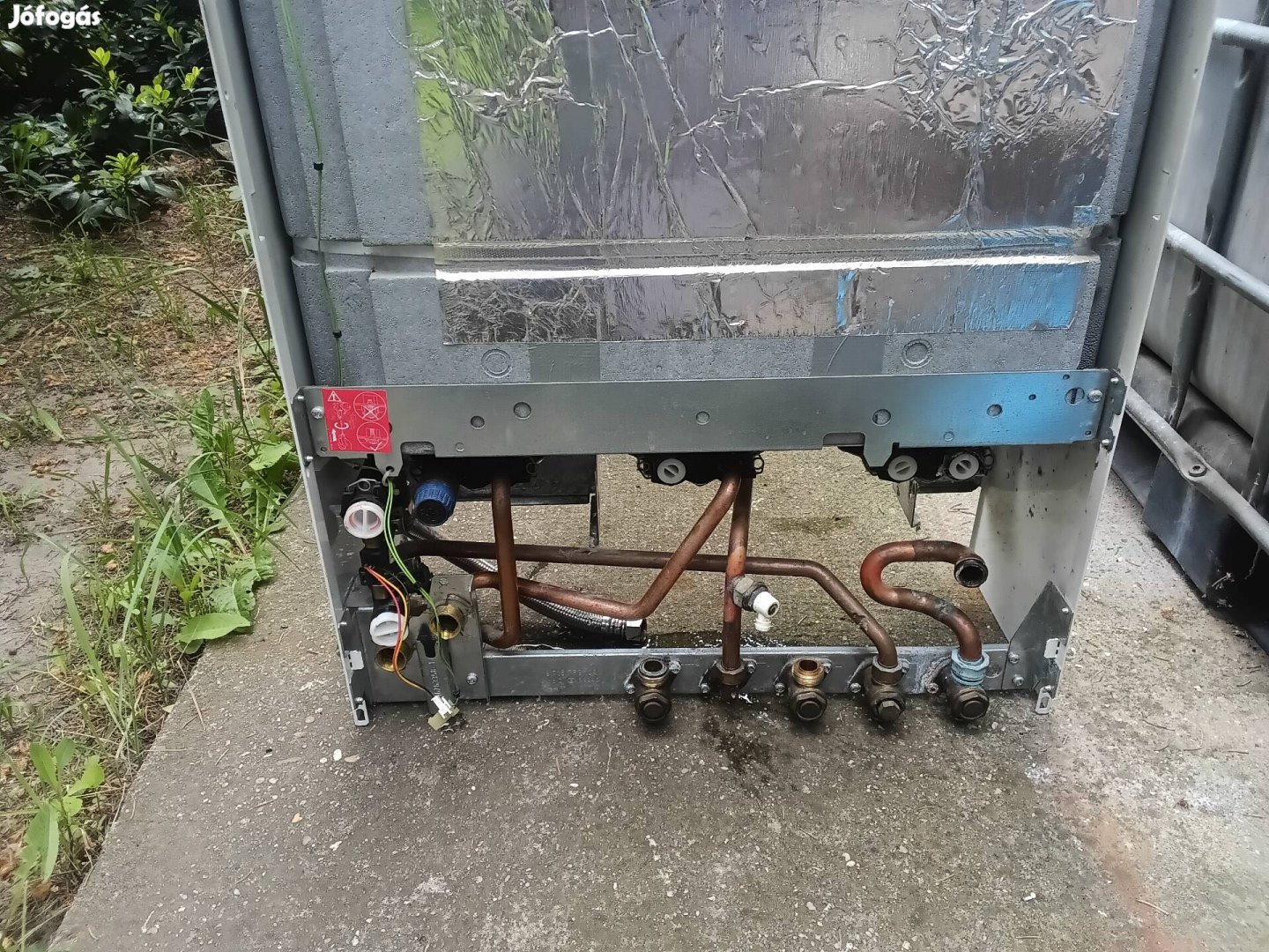 beépített rétegtároló melegvíz Buderus Bosch