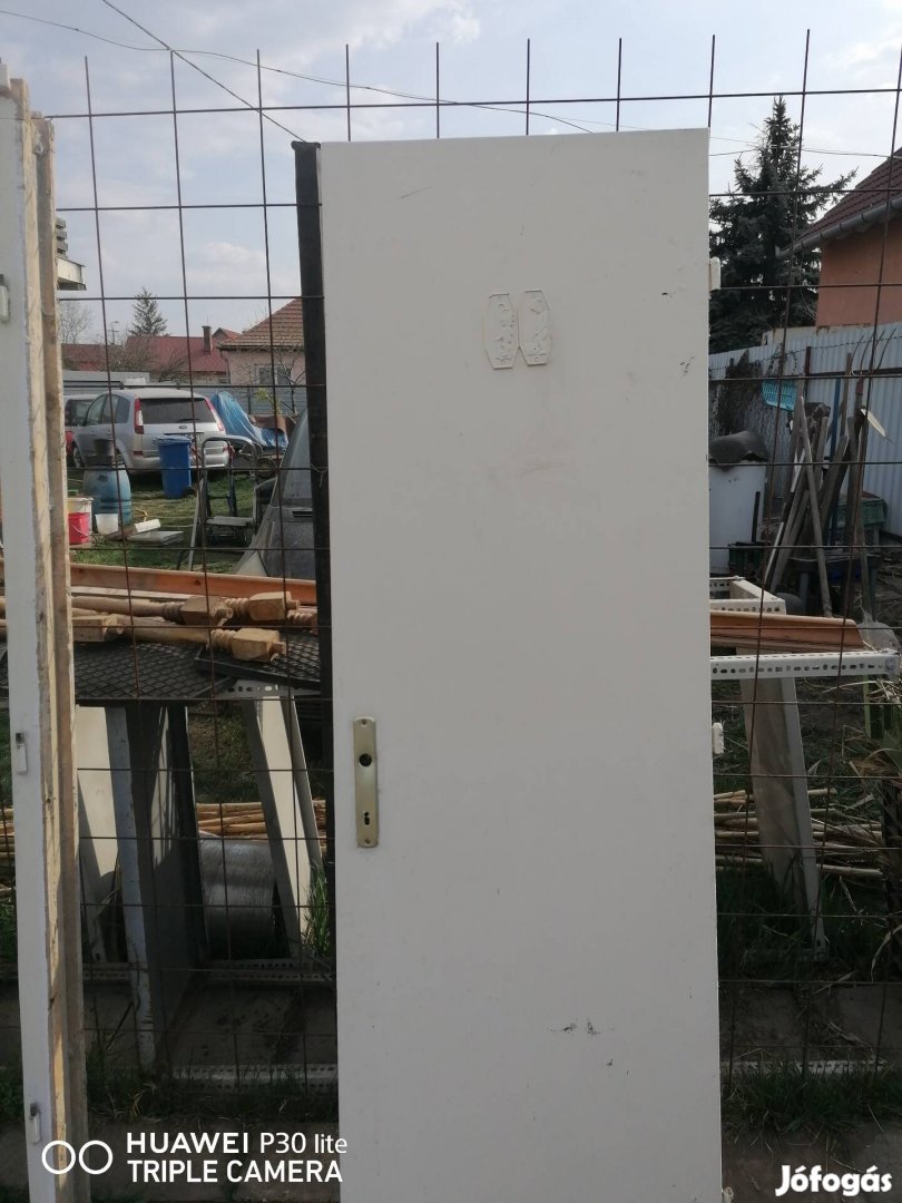 beltéri WC ajtó, tokkal