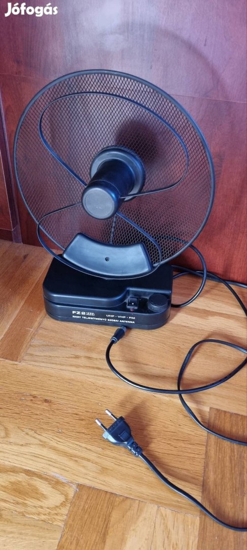 beltéri erősítős szobaantenna digitális adások vételére is