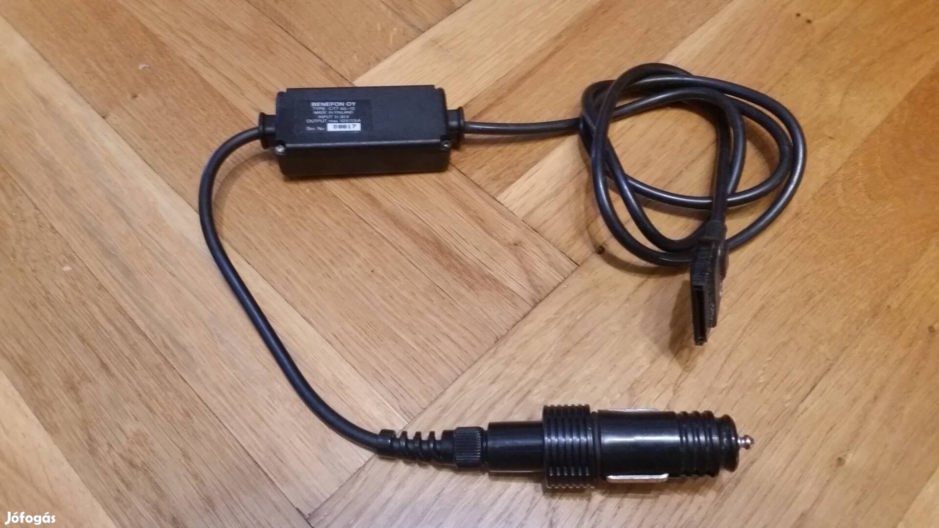 benefon CTT 40-12 autós töltő 