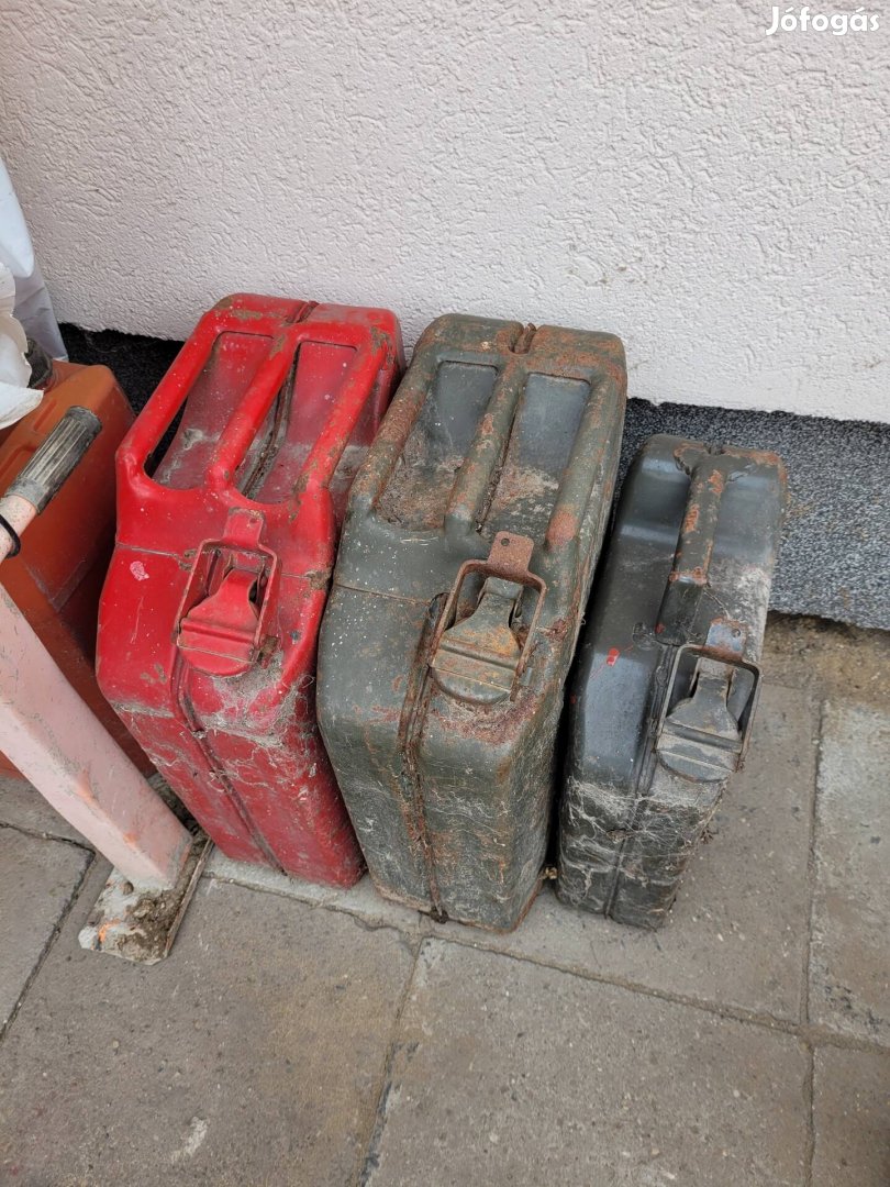 benzines, üzemanyag kannák fém 