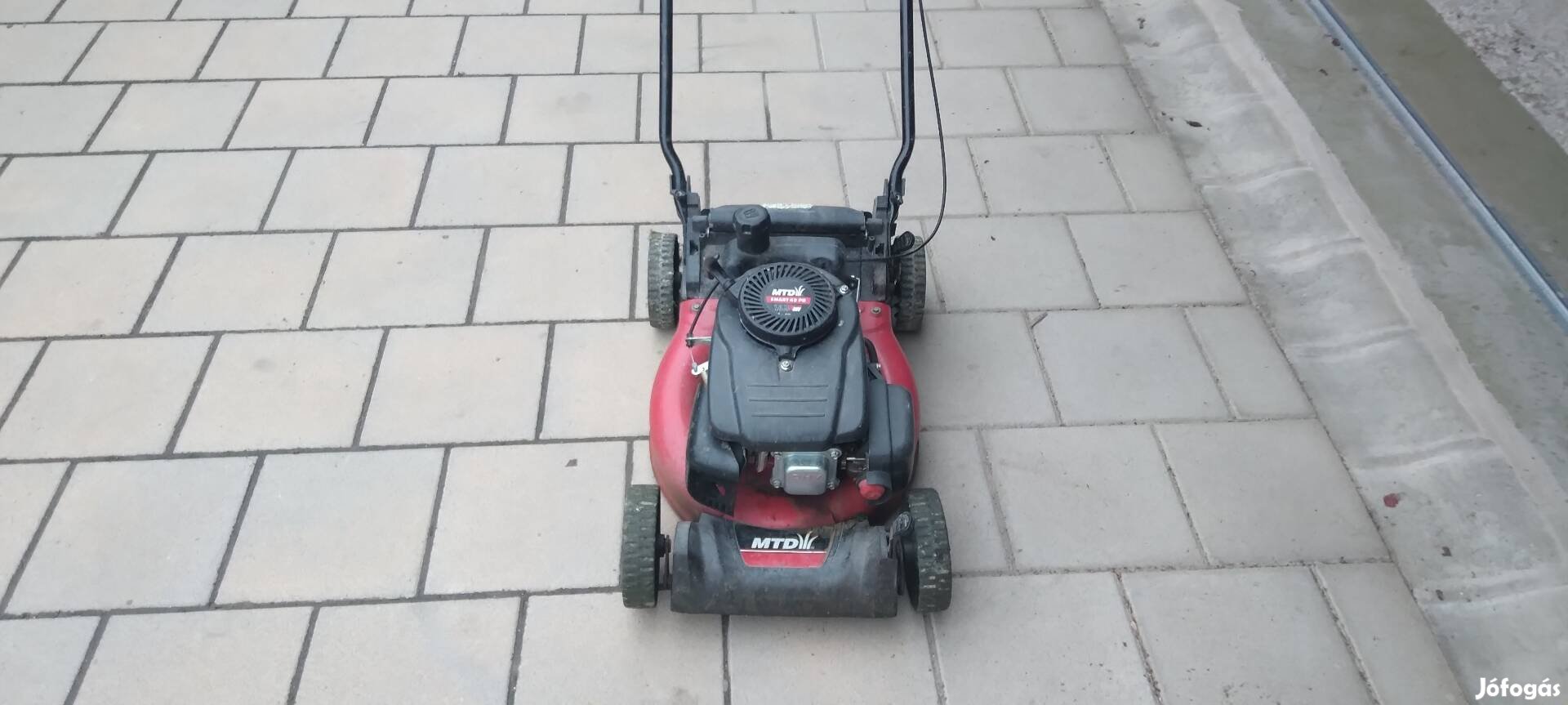 benzines fűnyíró mtd