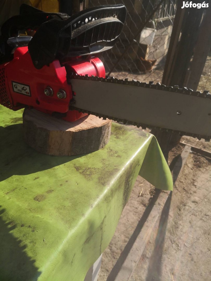 benzines láncfűrész kis méretű
