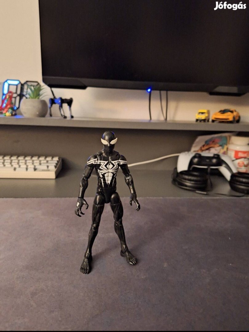 black suit spiderman