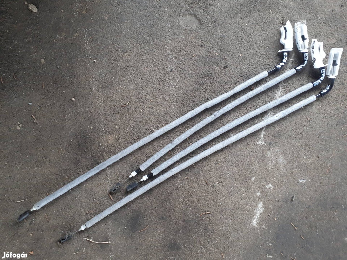 bmw E90  ajtónyitó  bowden   5 ajtós  