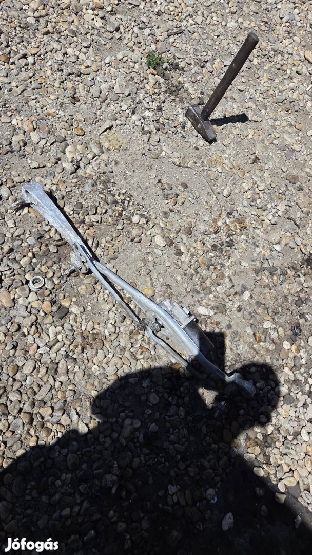 bmw e39 ablakemelo szerkezetek 