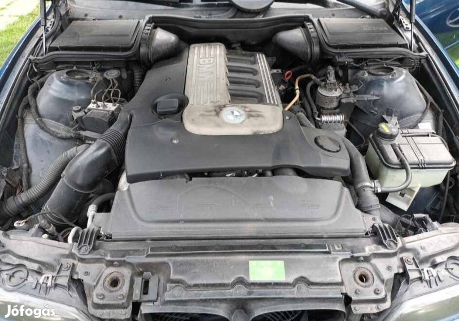 bmw e39 bontott alkatrészek 
