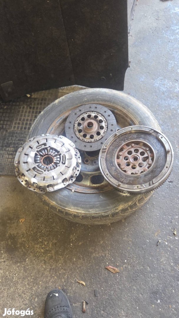 bmw e46 320d 6 sebesseges kuplung lendkerek 