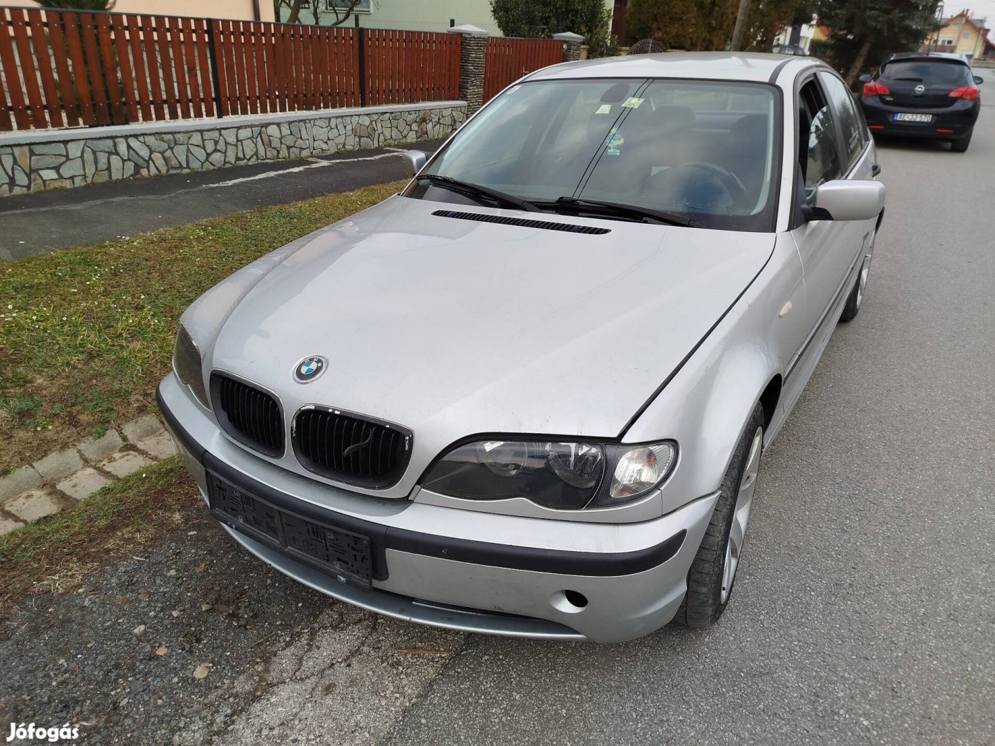 bmw e46 alkatrészek eladók 