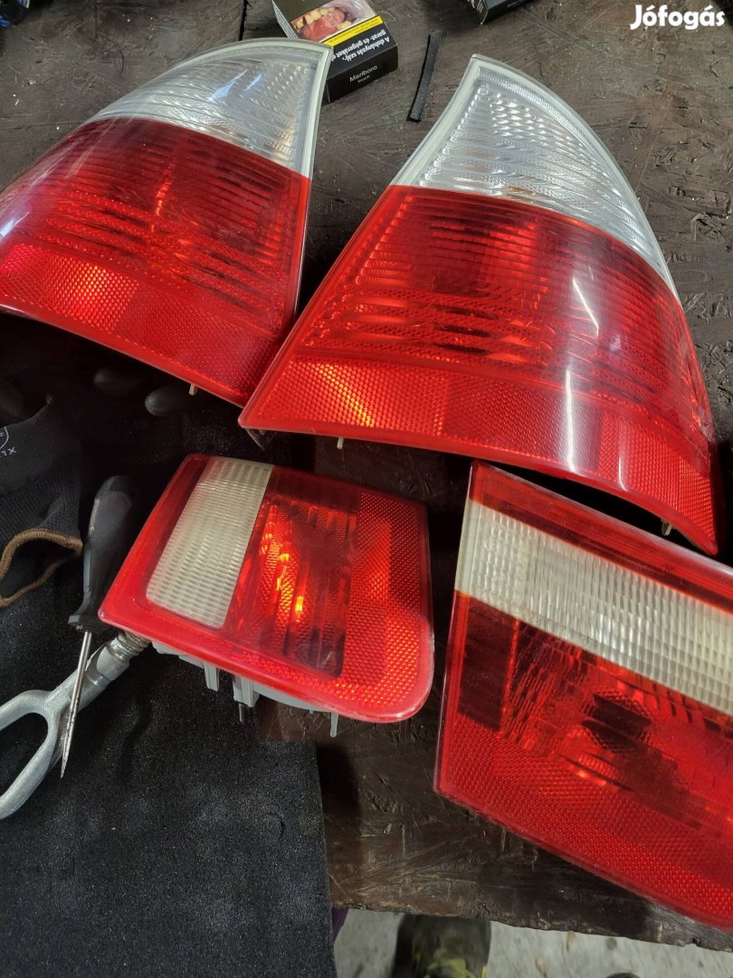 bmw e46 kombi hatso lampa szet