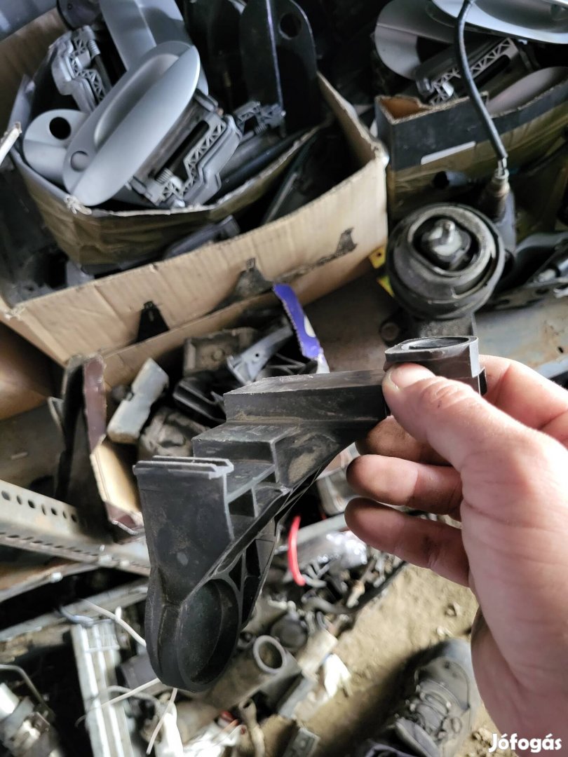 bmw e46 lokharito tarto