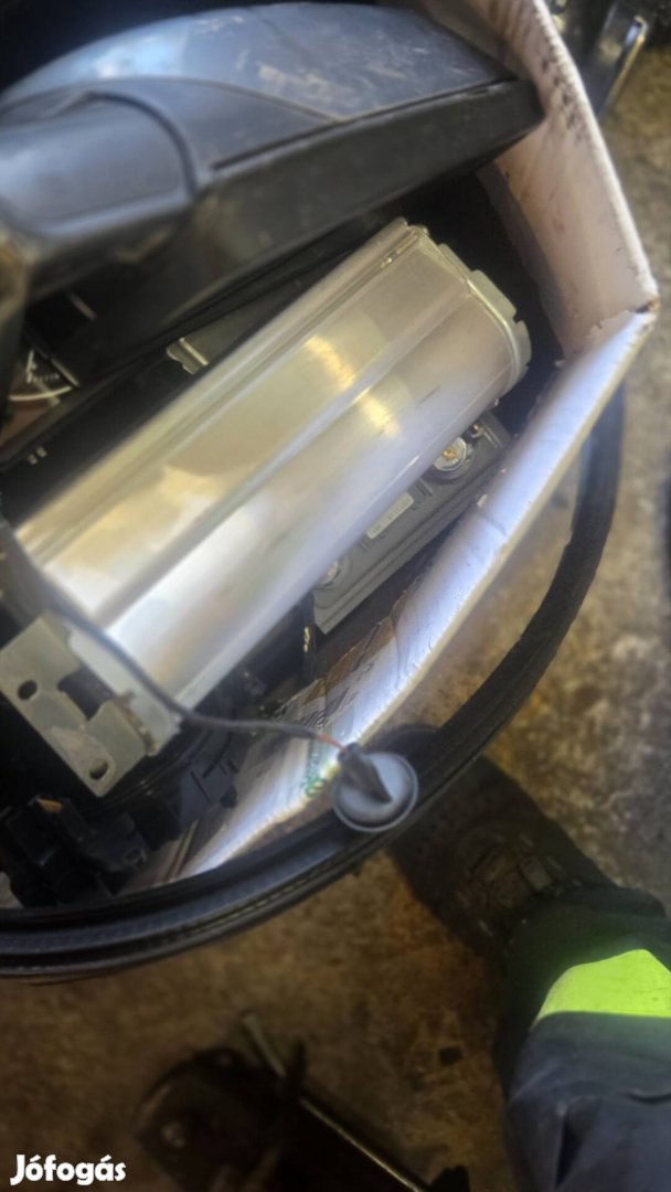 bmw e60 e61 anyos legzsak