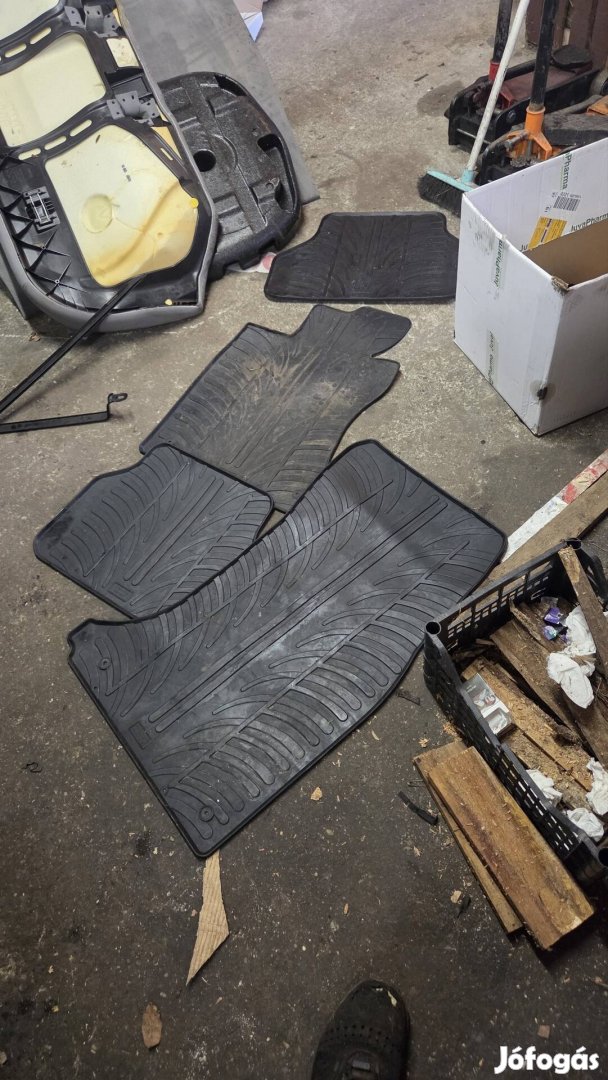bmw e60 e61 gumi szonyeg 