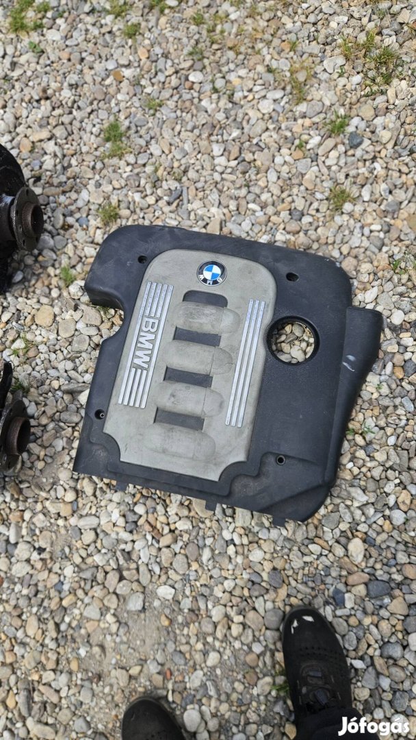 bmw e70 3.0d motor felso burkolat 