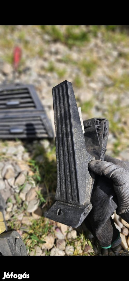 bmw e70 x5  e71 x6 3.0d gaz pedal