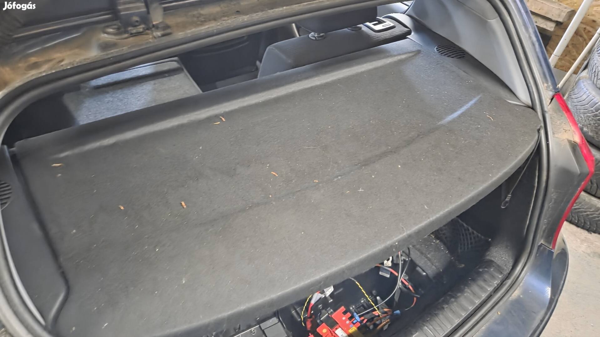 bmw e87 1 es  kalaptarto